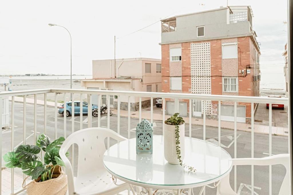 Apartamento Frente Al Mar, Familiar Y Acogedor. Santa Pola Exterior photo